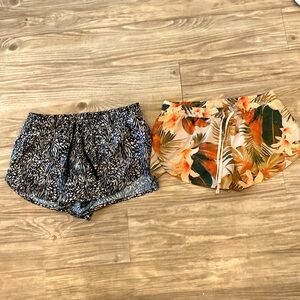 Old Navy Active (2) High Waisted inside hidden Pocket Shorts XS + S womens